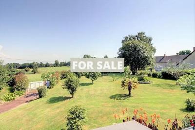 Detached House with Landscaped Garden
