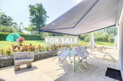 Detached House with Landscaped Garden