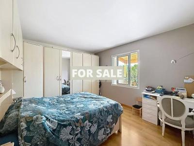 Detached House By The Coast with Open View