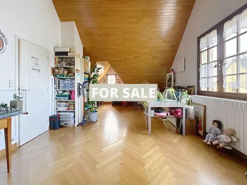 Detached Country House with Open Views