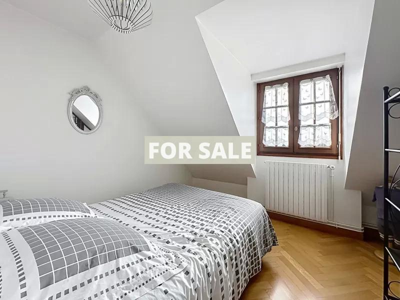 Detached Country House with Open Views