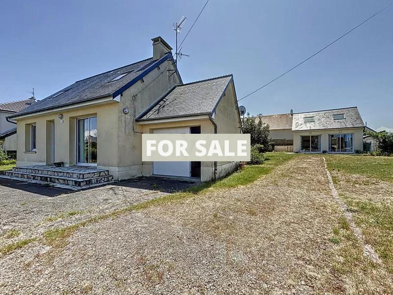 Two Houses in Coastal Resort Town Location