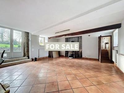 Detached Country House with Outbuildings