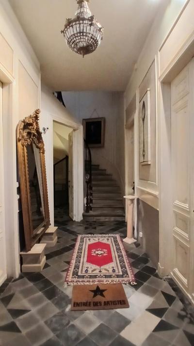 Impressive 18th Century Mansion House