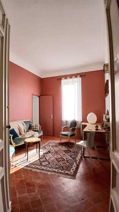 Maison De Maitre With Patio And Courtyard