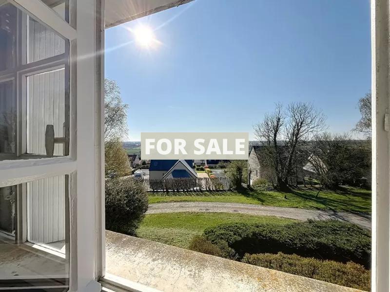 Detached House with Large Garden