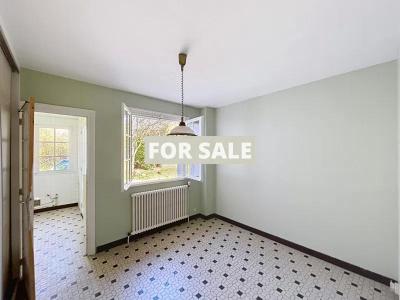 Detached House with Large Garden