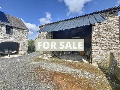 Coastal House in Great Location with Outbuildings