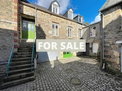 Charming Town House in Great Location