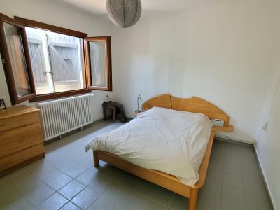 Renovated House With Swimming Pool And 2 Outbuildings