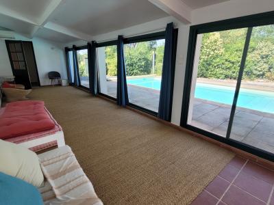 Renovated House With Swimming Pool And 2 Outbuildings