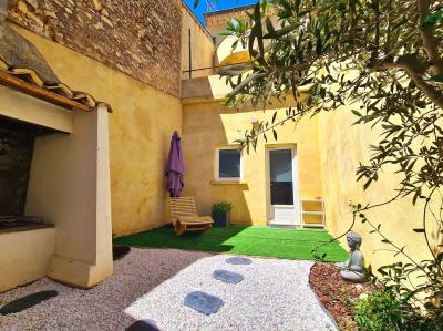 Charming Village House, Fully Renovated, Garage, Courtyard