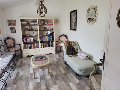 Large House With Swimming Pool