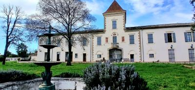 18th Century Chateau With 3 Independent Residences