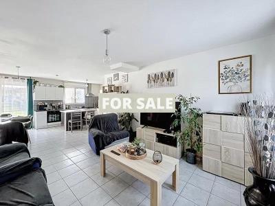 Detached House with Landscaped Garden