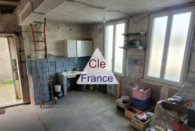 Workshop with Garage to Renovate and Develop
