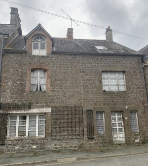 Village House to Renovate, Huge Potential