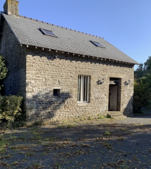 Renovated Detached Country House