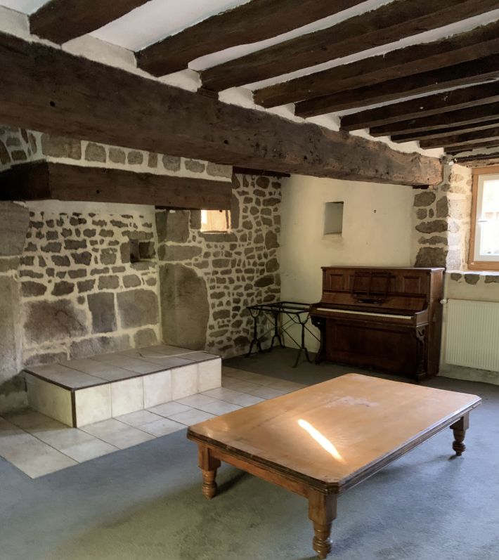 Renovated Detached Country House