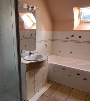 Renovated Detached Country House