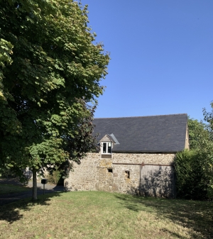 Renovated Detached Country House