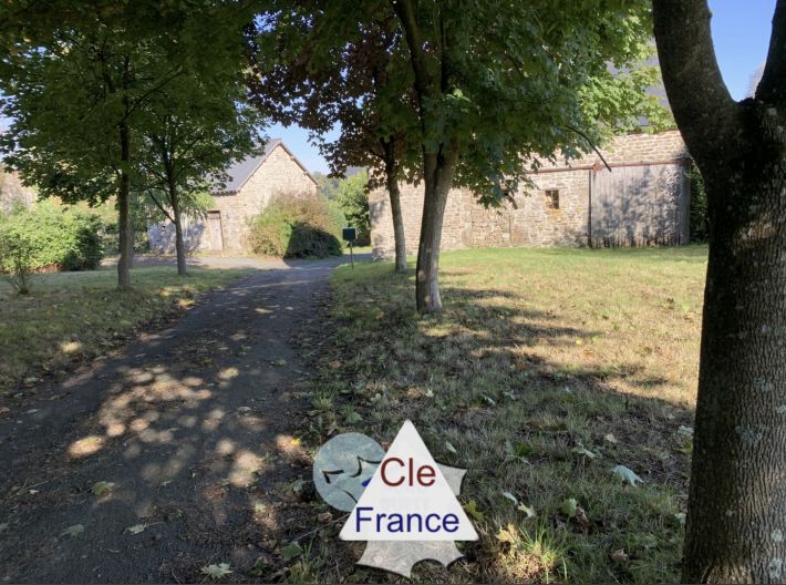 Renovated Detached Country House