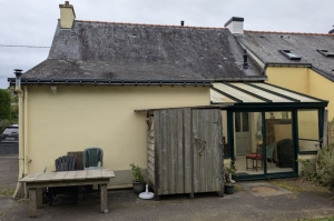 Traditional House with Garden