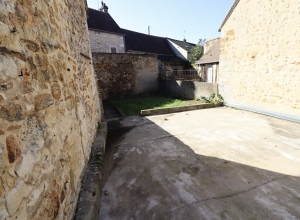 Village House with Courtyard, Ideal Holiday Home