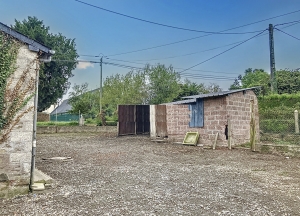 Detached Country House with Outbuilding