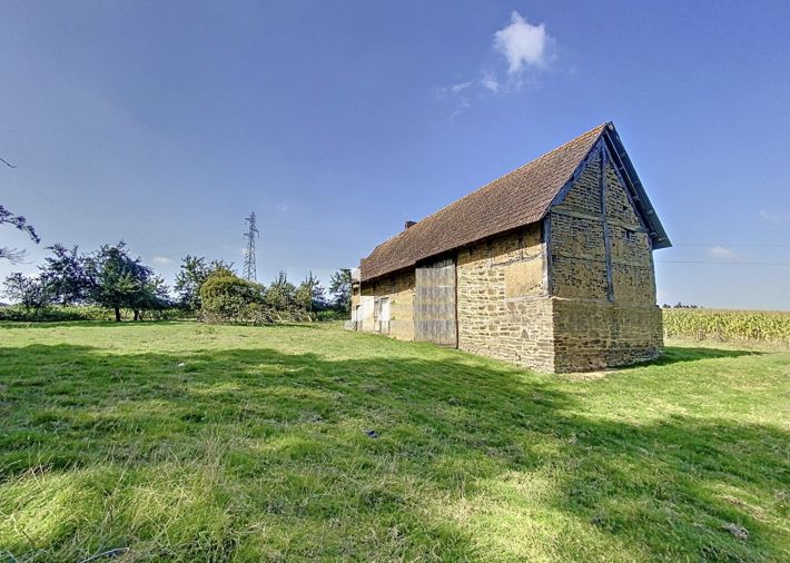 Habitable Detached Country House to Renovate