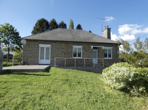 Detached House with Large Garden All Around