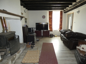 Detached Country House with Outbuilding