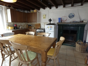 Cottage in Rural Village, Ideal Holiday Home
