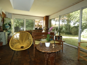 Detached House with Landscaped Garden