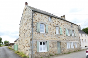 Stunning Town House with Character