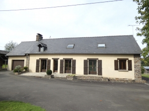 Detached Country House with Large Garden