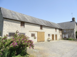 Former Farm House With Outbuildings