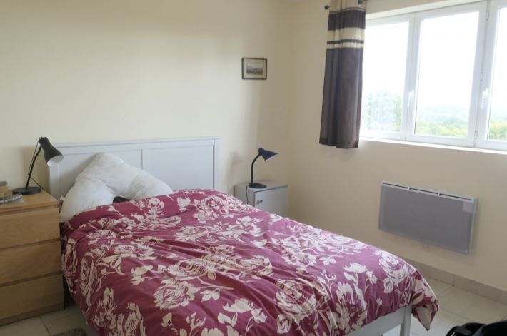 Traditional House with Garden