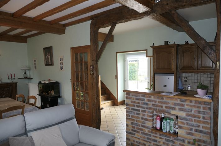 Traditional House with Neat Garden