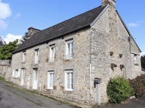 Set of Two Houses and Outbuilding plus Land