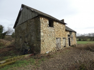 Country Barn to Develop in Quiet Setting