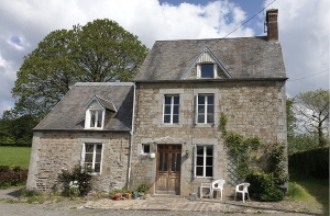 Detached House with Guest Gite Cottage