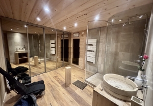 Stunning Chalet Style Property in Ski Resort