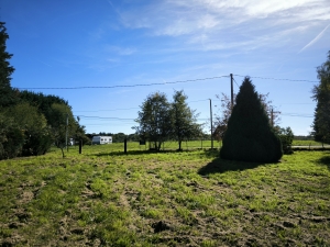 Building Plot with Services Nearby