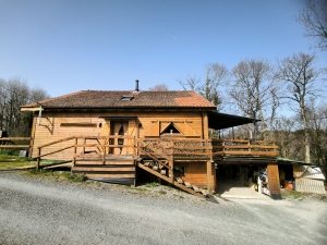 Detached Loft Style House with Cathedral Ceiling