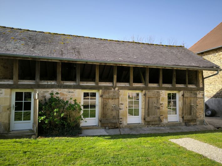 Detached Country House with Outbuildings