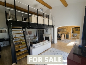 Detached Villa with Pool and Guest Accommodation