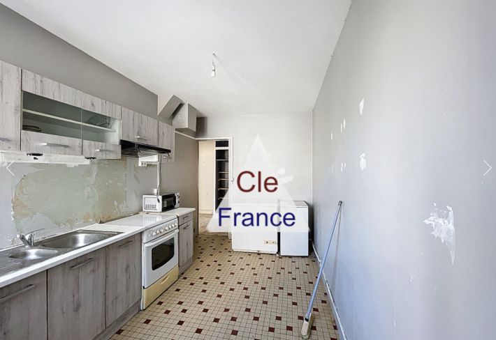 Detached House to Improve with Garden