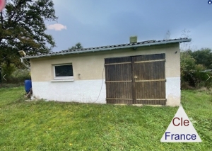 Detached House with Lovely Landscaped Garden