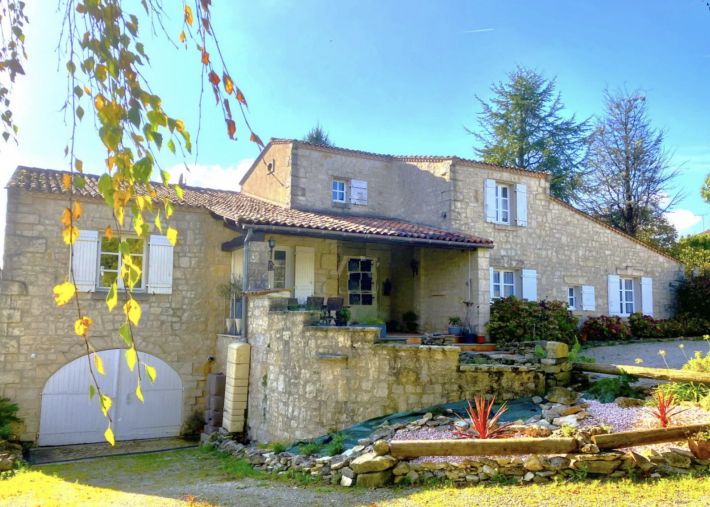 Detached Country House with Panoramic Views